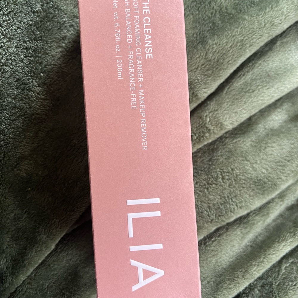 ILIA Soft Foaming Cleanser